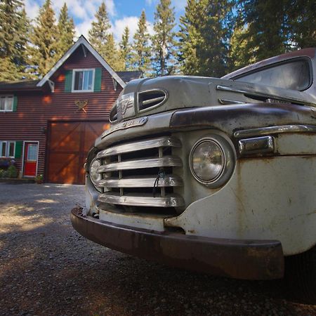Paradise Lodge And Bungalows Lake Louise Exterior foto